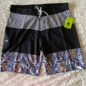 NWT ISLAND HAZE MENS BOARD SHORTS - 34/L